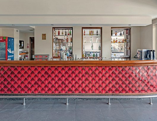 Starlight Resort Hotel