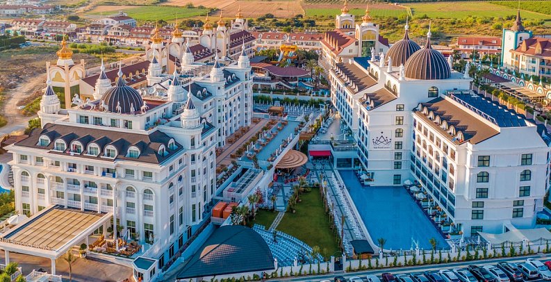 Side Royal Style Hotel