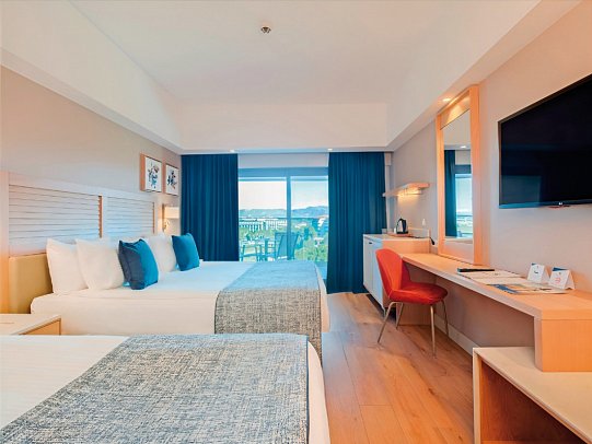 Süral Saray - Wohnbeispiel Dreibettzimmer (Zimmercodierung DB1)