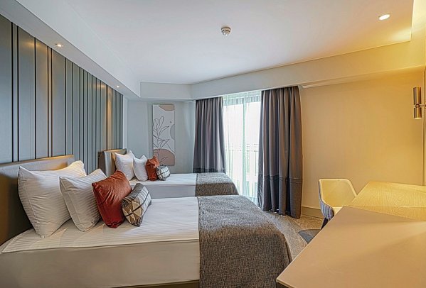 Calyptus Kirman Premium - Wohnbeispiel Familienzimmer