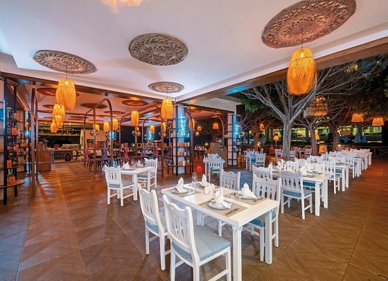 Selectum Family Resort Side