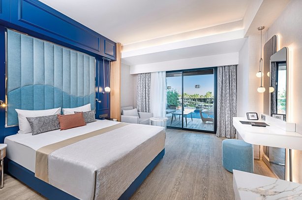 Lago Hotel - Wohnbeispiel Familienzimmer Swim UP (Zimmercodierungen FBQ, FB3, FB4 & FB5)