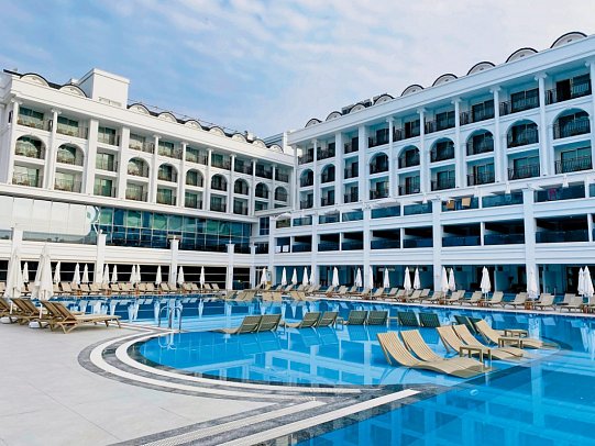 Sunthalia Hotels & Resorts