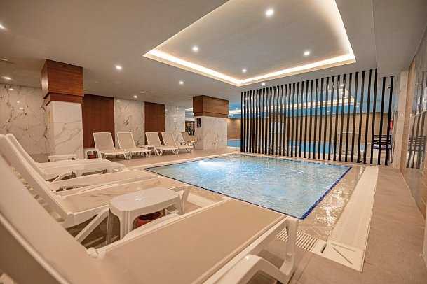 Side Moon Palace Hotel