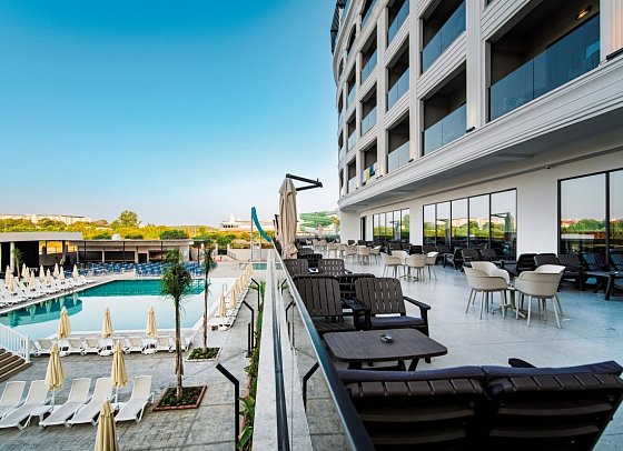 Side Moon Palace Hotel