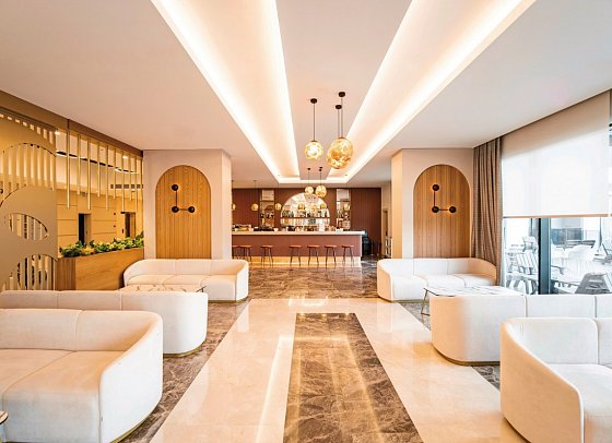 Side Moon Palace Hotel