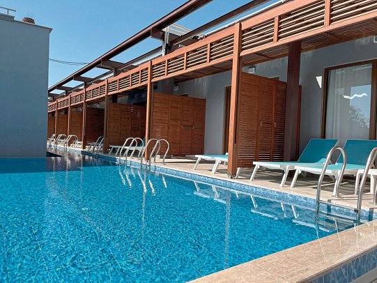 Master Family Club - Wohnbeispiel Doppelzimmer Swim-Up (Zimmercodierung DBQ)