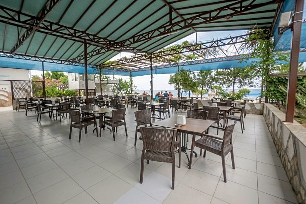 Cenger Beach Resort