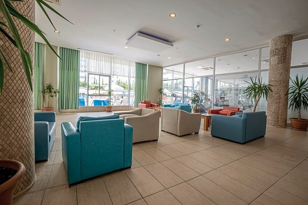 Cenger Beach Resort