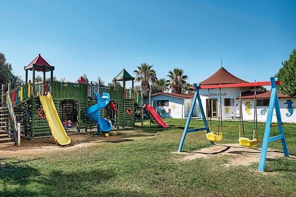 Seaden Sea World Resort & Spa