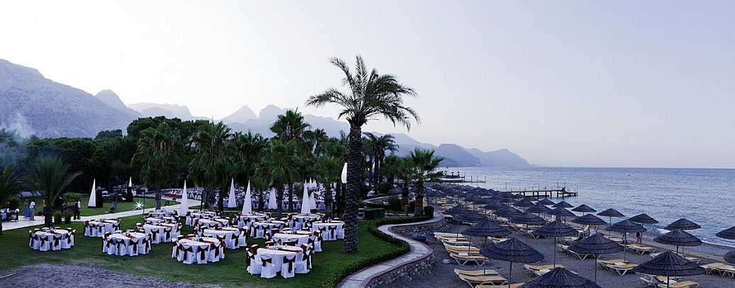 Champion Holiday Village