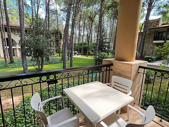 Champion Holiday Village