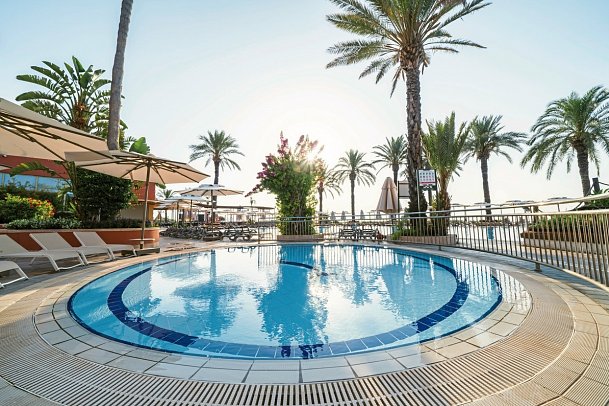 The Norm Oriental Kemer