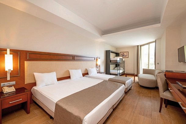 Crystal Prestige Pearl Collection - Wohnbeispiel Doppelzimmer Standard Etagenbett (Zimmercodierungen DB1 & DB2)