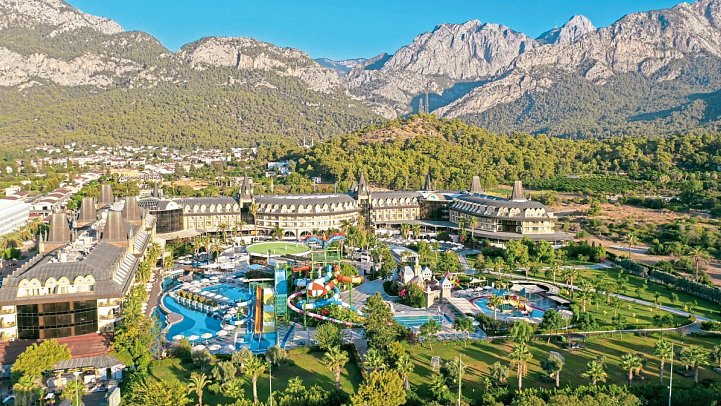 Crystal Prestige Pearl Collection