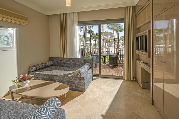 Balmy Foresta - Wohnbeispiel Familienzimmer Gartenblick (Zimmercodierung FBG)