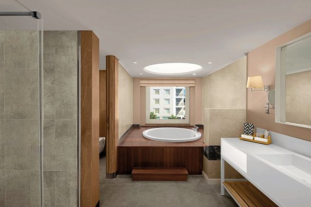 Akra Kemer - Wohnbeispiel Deluxe Suite mit Jacuzzi (Zimmercodierung WD1)