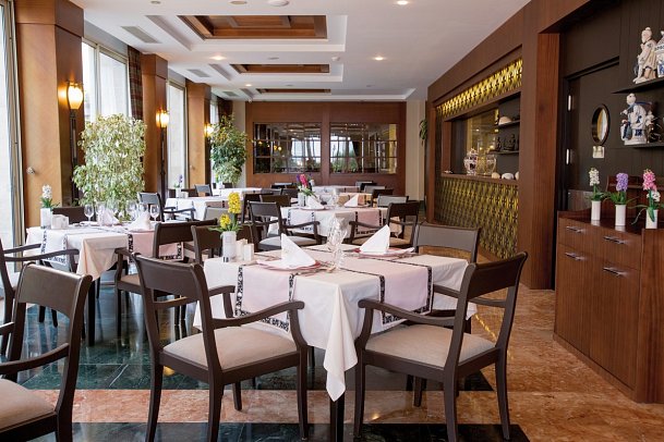 Fame Residence Kemer & Spa