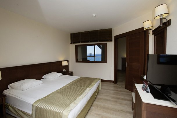 Fame Residence Kemer & Spa - Wohnbeispiel Familienzimmer Superior (Zimmercodierung FS1)