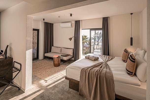 Balmy Beach Resort Kemer - Wohnbeispiel Suite Deluxe Meerblick (Zimmercodierung WDM)