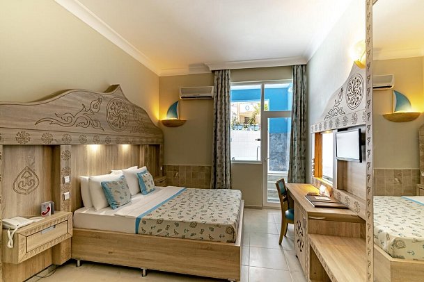 Miarosa Kemer Beach - Wohnbeispiel Doppelzimmer Swim Up (Zimmercodierung DBQ)