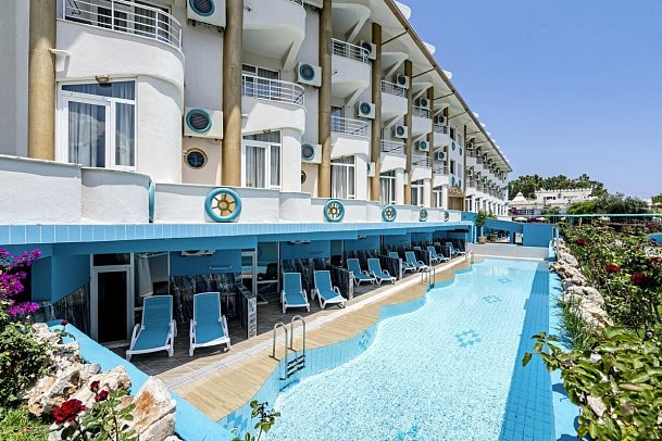 Miarosa Kemer Beach - Swim Up Außenbereich (Zimmercodierung DBQ)