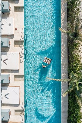 Dosinia Luxury Resort - Swim Up Pool