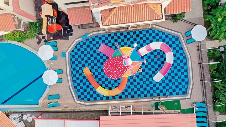 Crystal Aura Aqua Collection