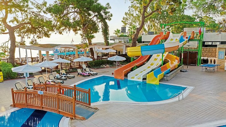 Crystal Aura Aqua Collection