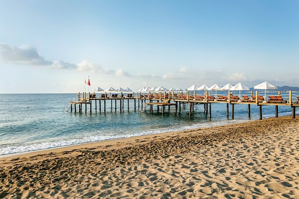 Seven Seas Hotel Life