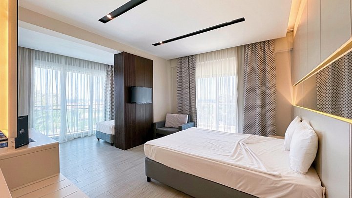 Grand Ring Hotel - Wohnbeispiel Familienzimmer (Zimmercodierung FB1)