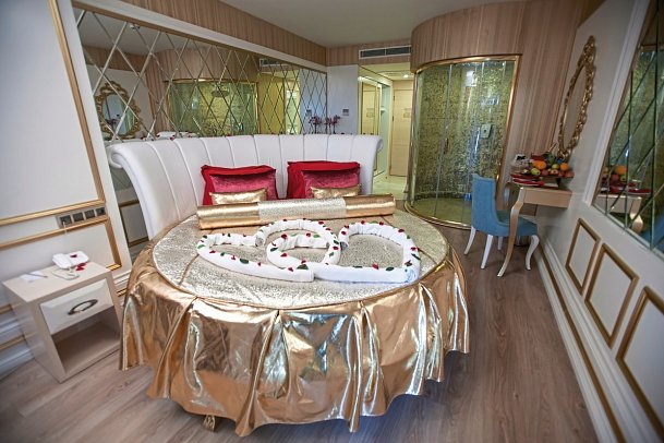 Azura Deluxe Resort & Spa Hotel - Wohnbeispiel Doppelzimmer Superior Meerblick (Zimmercodierung DSM)