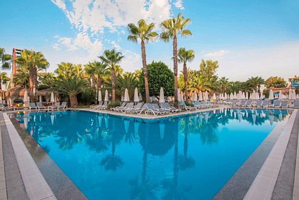 Delphin Deluxe Resort