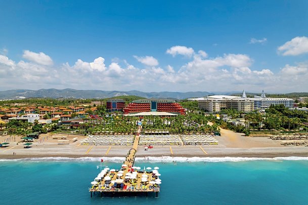 Delphin Deluxe Resort