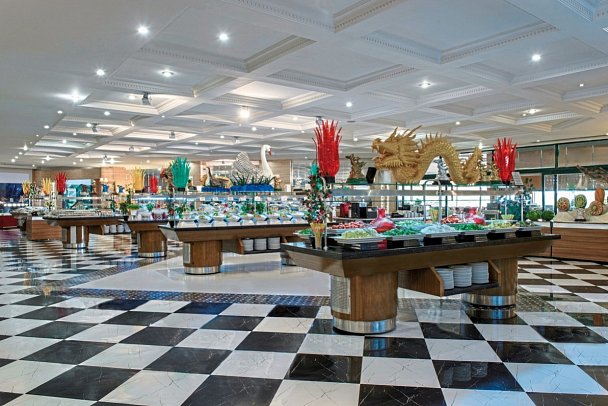 Delphin Deluxe Resort