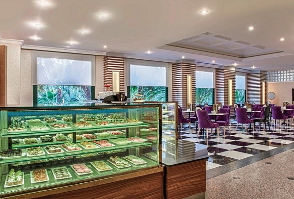 Delphin Deluxe Resort