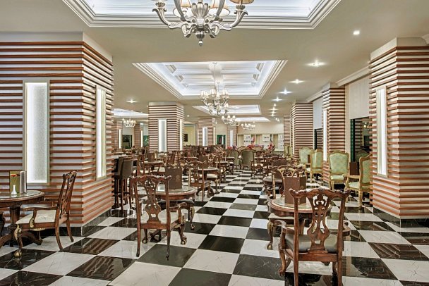 Delphin Deluxe Resort