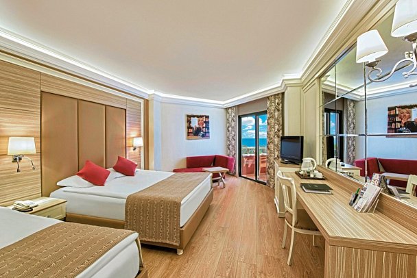 Delphin Deluxe Resort - Wohnbeispiel Doppelzimmer Meerblick (Zimmercodierung DBM)