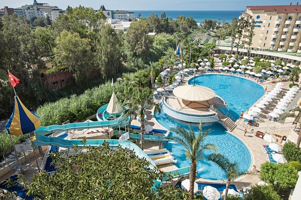 Saphir Hotel & Villas