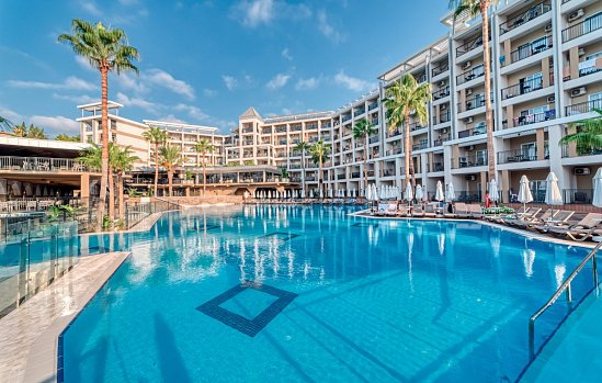 Seven Seas Palmeras Bay