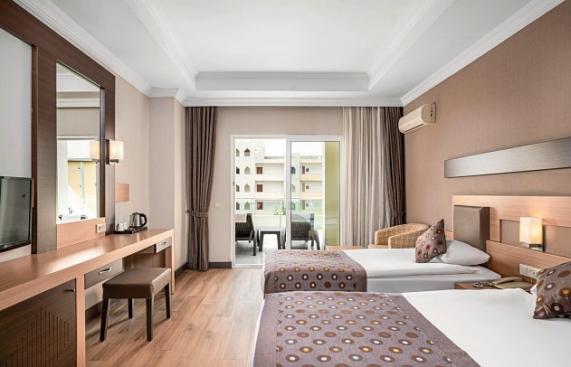Telatiye Resort - Wohnbeispiel Doppelzimmer Standard mit Terrasse (Zimmercodierung DB2)