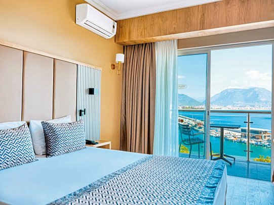 Numa Port Hotel - Wohnbeispiel Doppelzimmer Meerblick (Zimmercodierungen DBM & DCM)