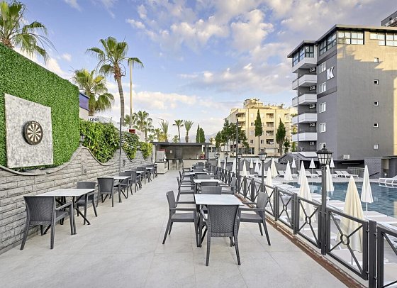 Kaila Krizantem Hotel