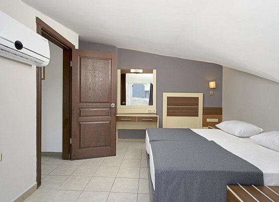 Kaila Krizantem Hotel - Wohnbeispiel Familienzimmer (Zimmercodierungen FB1 & FB2)