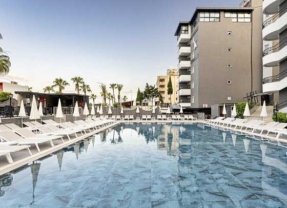 Kaila Krizantem Hotel