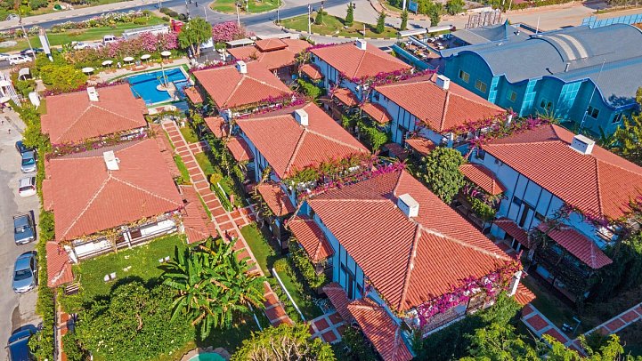 Club Hotel Titan