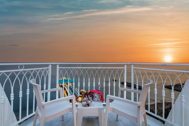 Granada Luxury Beach - Beispiel Balkon Suite (Zimmercodierung WB1)