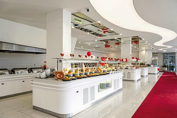 Laguna Beach Alya Resort & Spa