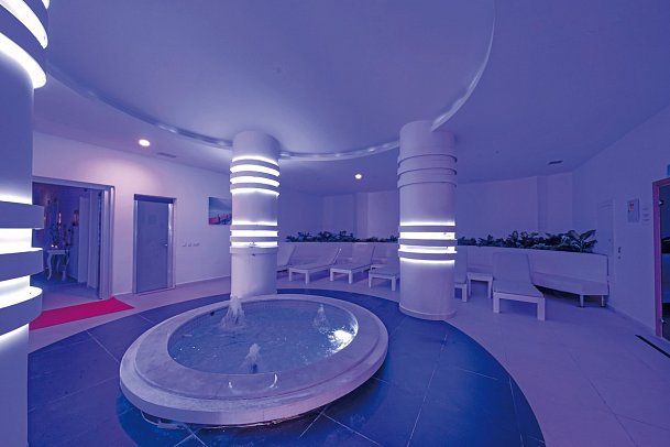 Laguna Beach Alya Resort & Spa