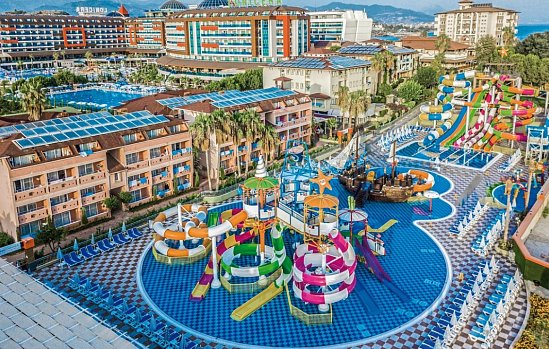 Lonicera World Hotel